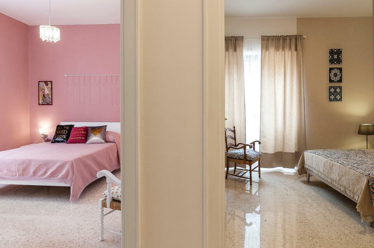 Casa Vacanza Flora Apartment Сперлонга Екстериор снимка