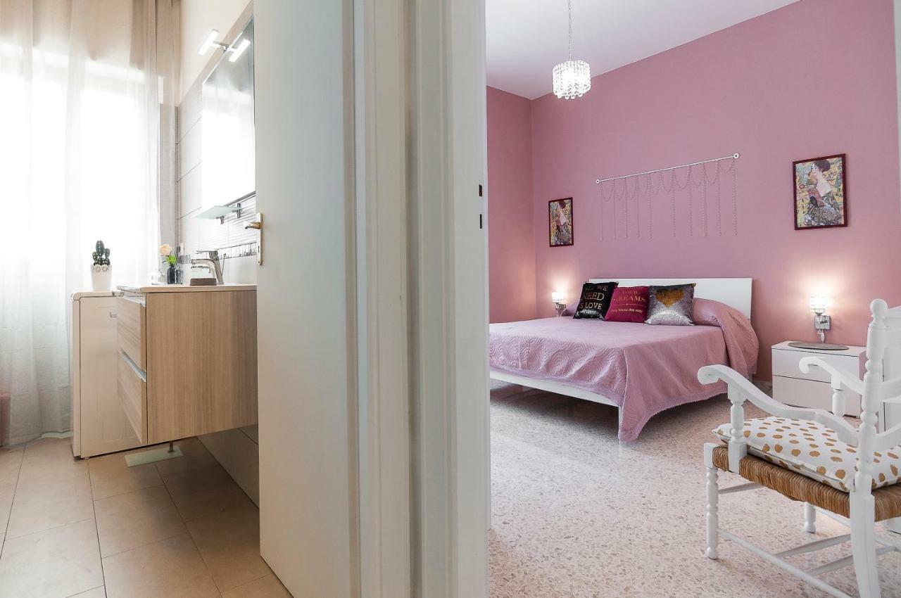 Casa Vacanza Flora Apartment Сперлонга Екстериор снимка